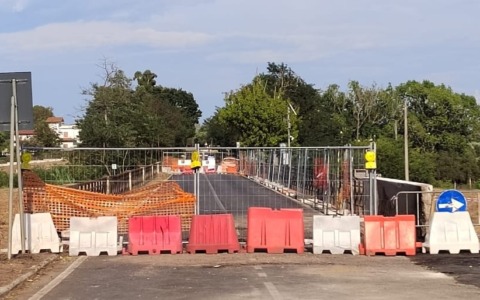 A fine mese riapre il ponte di Borgo Santa Maria con senso unico alternato