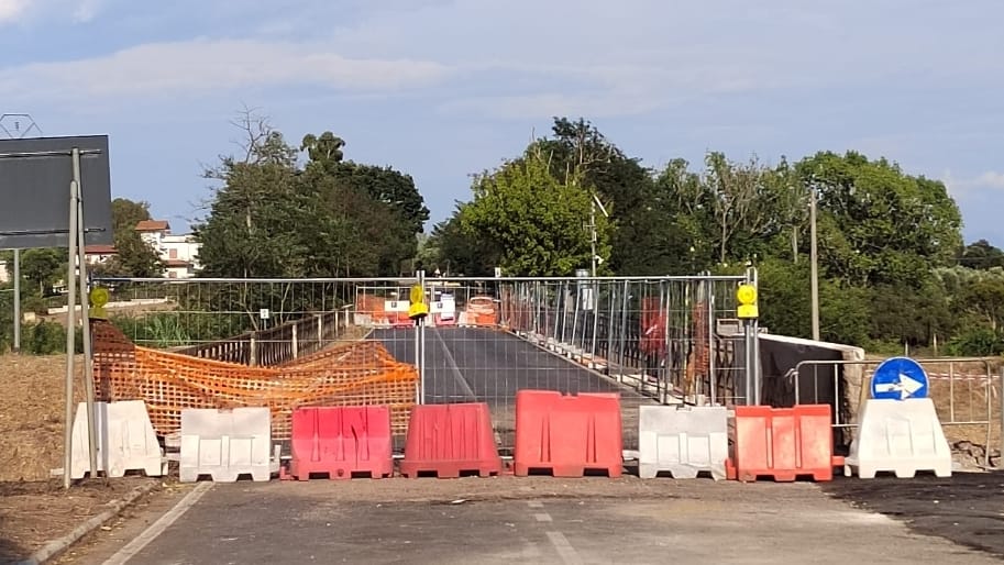 A fine mese riapre il ponte di Borgo Santa Maria con senso unico alternato