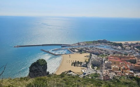 Inizia il dragaggio del porto di Terracina