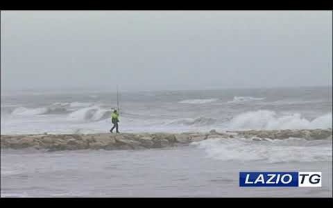 Venti di burrasca e mareggiate fino a venerdì
