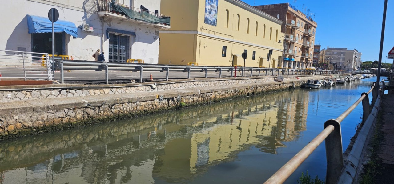 Verifica della stabilità delle banchine in via Lungolinea Pio VI