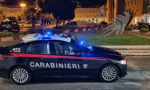 Arrestato un uomo di 62 anni per maltrattamenti e rapina nei confronti della ex moglie