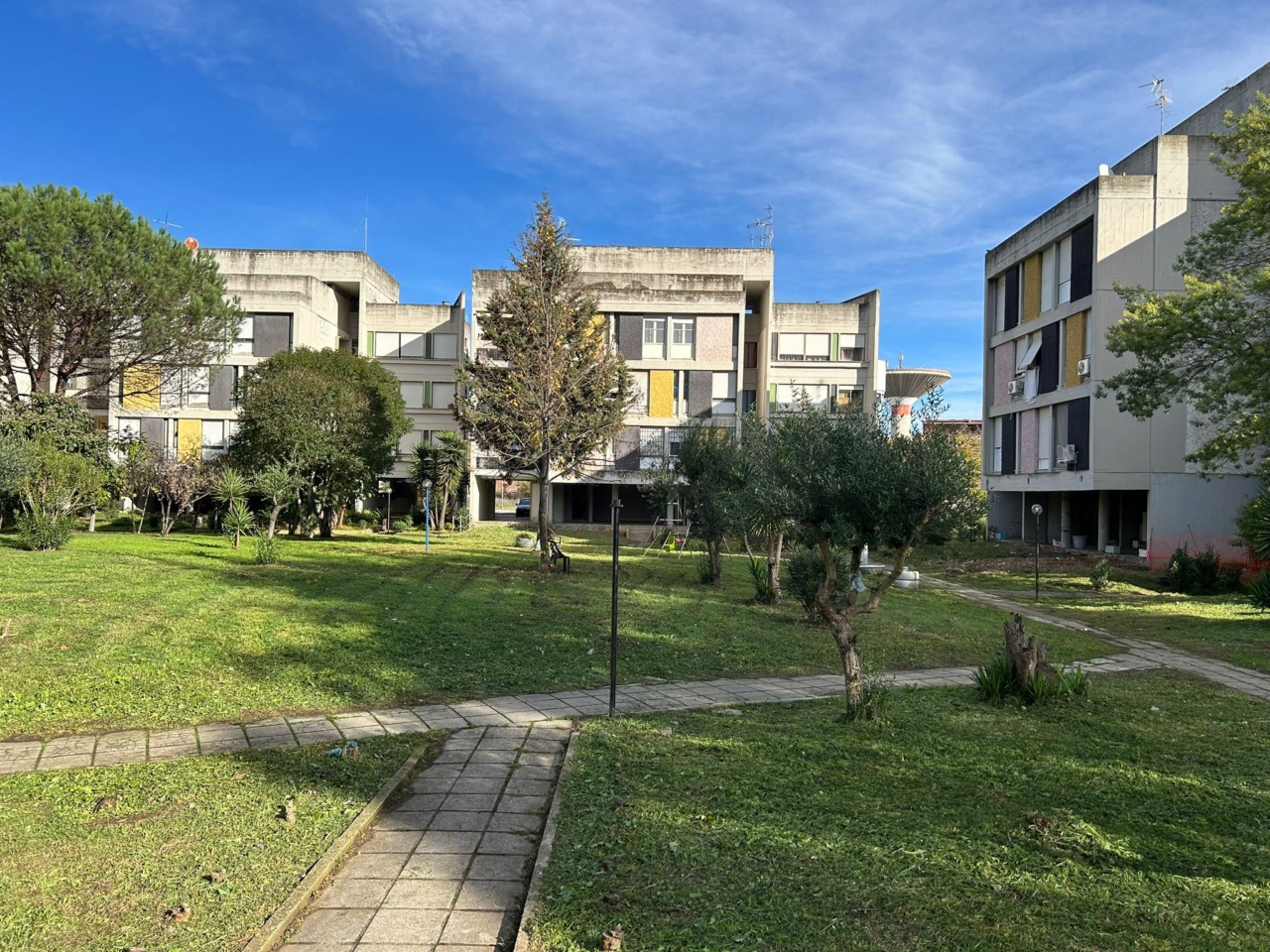 Attentati: lavori di bonifica e ripristino per le palazzine Ater