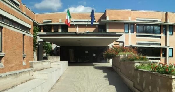 Chiusa la scuola media “Prampolini” per un allagamento