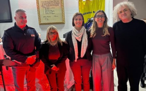 “Ferite a morte”: teatro e riflessione all’Istituto Nautico