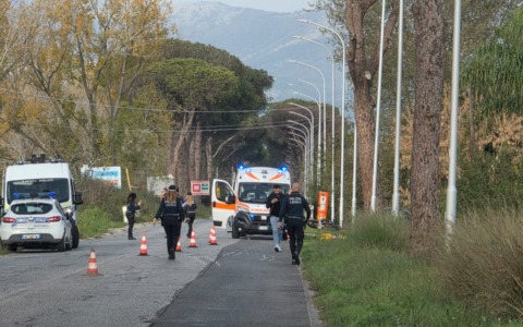 Incidente mortale a Latina: un motociclista perde la vita