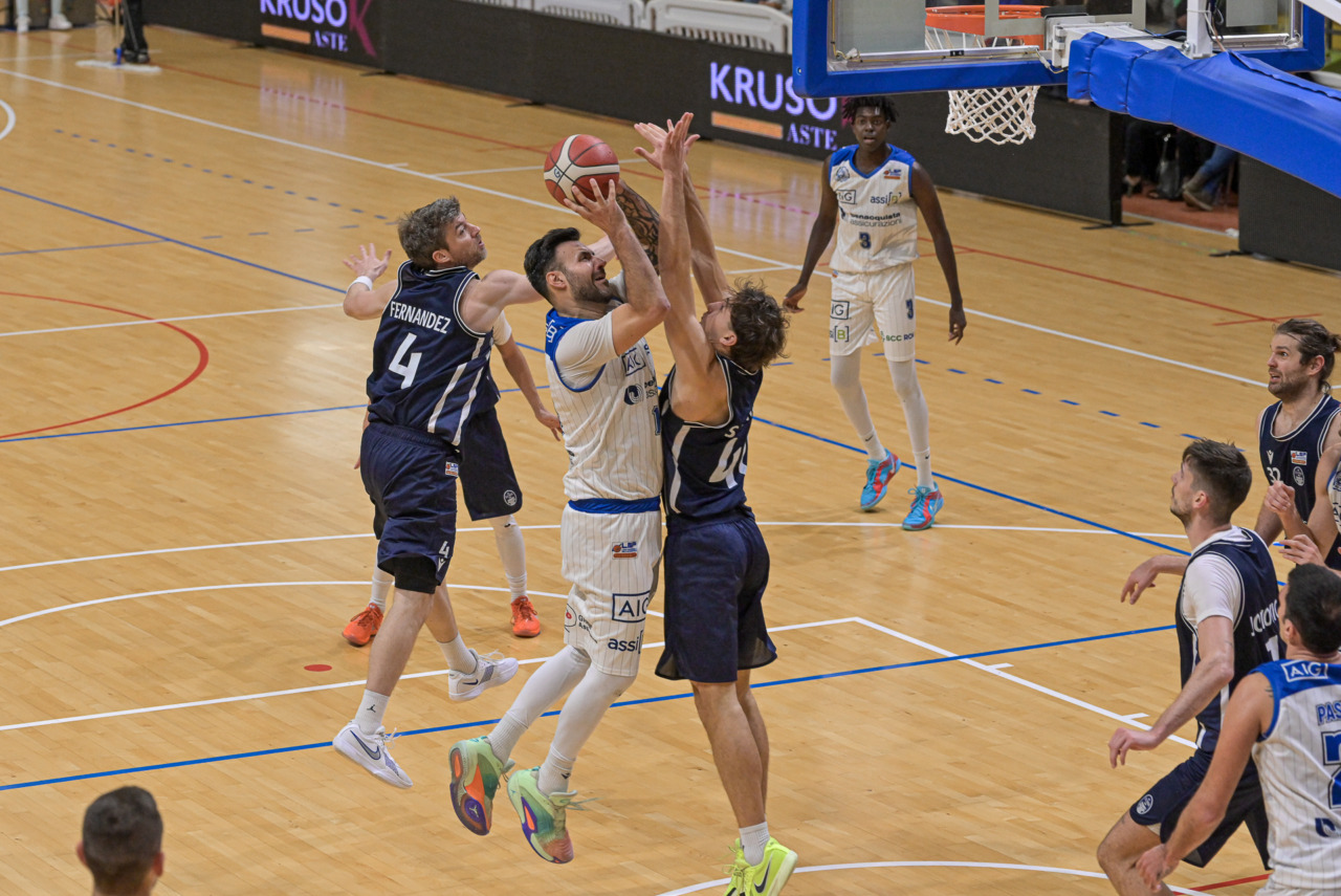 La Benacquista Latina cede nel derby contro la Luiss Roma