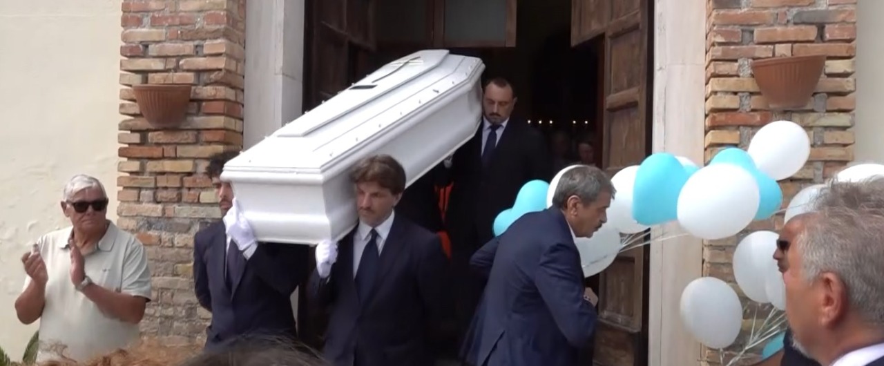 La dirigente dell’Istituto Pacinotti commenta il suicidio di Paolo Mendico