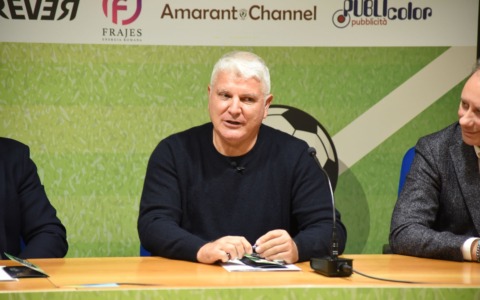 Mario Somma annuncia la fine della sua carriera nel calcio