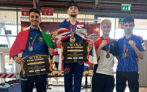 Massimo Caiazzo conquista il titolo di vice campione del Mondo di Kick Boxing nel light contact