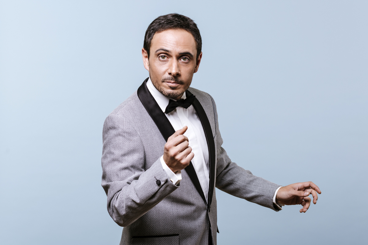 Matteo Brancaleoni porta “La Dolce Vita” a Gaeta per “Favole di Luce”