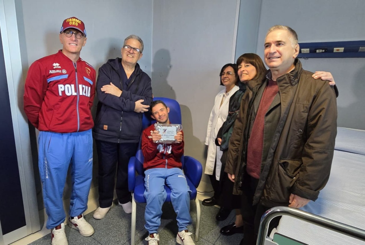 Nuove poltrone per il reparto di Ginecologia del Goretti grazie a Valerio Catoia