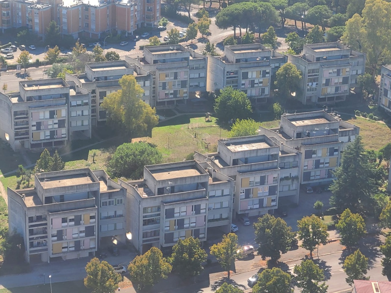 Revocato l’appartamento ai fratelli Bevilacqua nel complesso “Arlecchino” per spaccio di droga