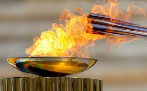 Domani la fiamma olimpica in piazza della Libertà