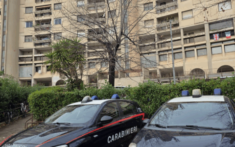 Due occupanti abusivi in un appartamento del “Colosseo” dal 2007