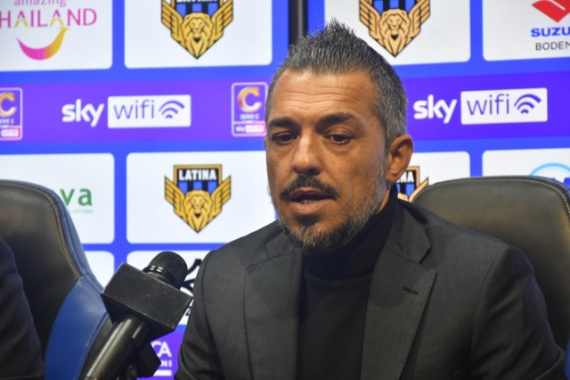 Esordio di Volpe sulla panchina del Latina contro il Casarano