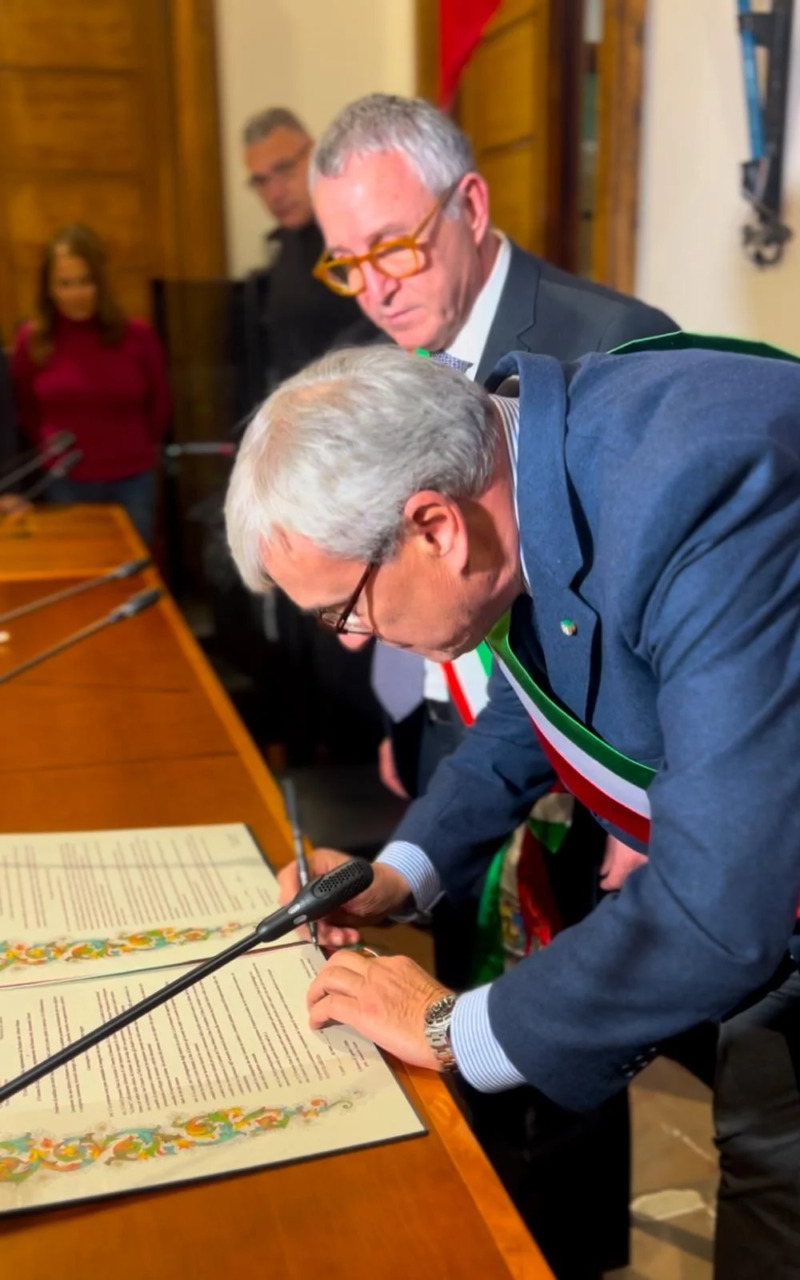 Firmato il Patto di Amicizia tra Sabaudia e Capraia e Limite