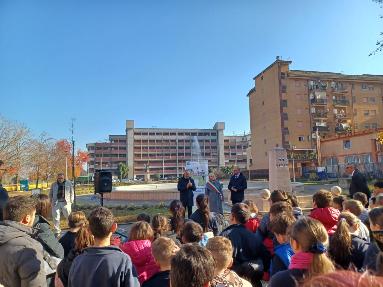 Inaugurata la riqualificazione di piazzale San Francesco nel quartiere Villaggio Trieste