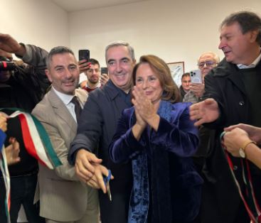 Inaugurata la sede di Angelo Tripodi, un centro di ascolto e servizi per il territorio