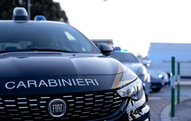 Insegnante accusato di molestie durante le lezioni di educazione fisica