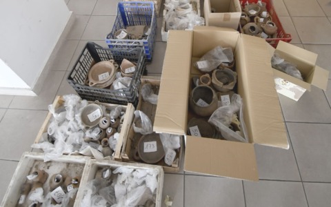 La Polizia di Stato restituisce reperti archeologici alla Soprintendenza