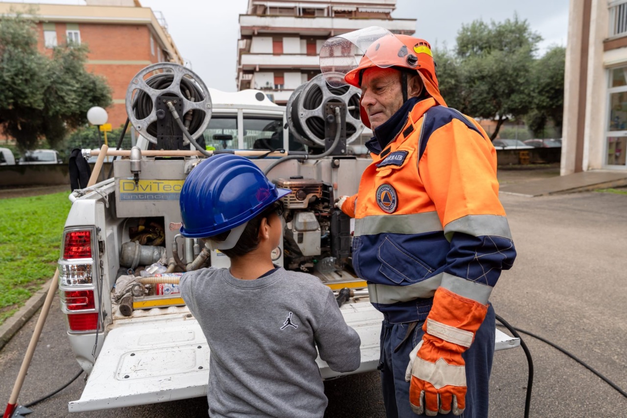 La Protezione Civile promuove la sicurezza nelle scuole di Terracina