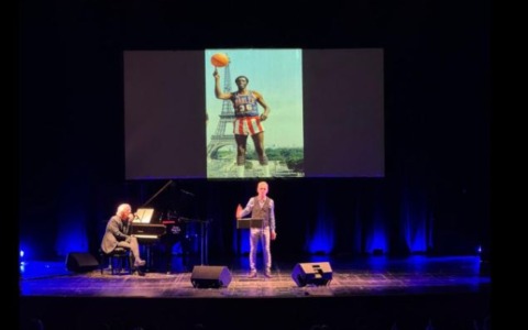 Trionfo al Teatro D’Annunzio per Federico Buffa