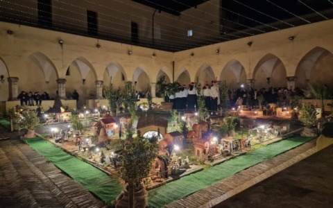 Un presepe unico nel Chiostro di San Domenico
