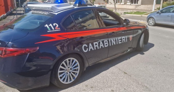 Aprilia, arrestato un 27enne per maltrattamenti in famiglia