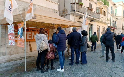 Fondi Vera promuove la petizione per la sicurezza: oltre 1600 firme raccolte