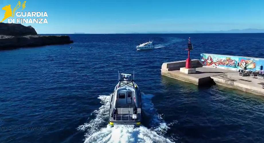 Fuggono senza pagare i lavori, bloccati dalla Guardia di Finanza