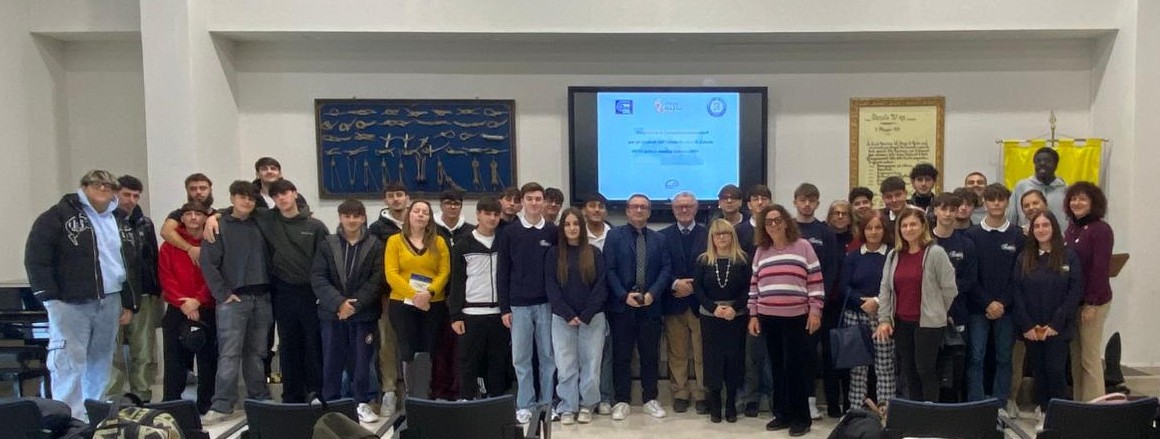 Gli studenti dell’Istituto Nautico G. Caboto sostengono Gaeta come Capitale italiana del mare
