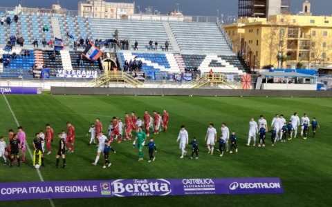 Il Latina conquista la finale di Coppa Italia battendo il Renate 2-1