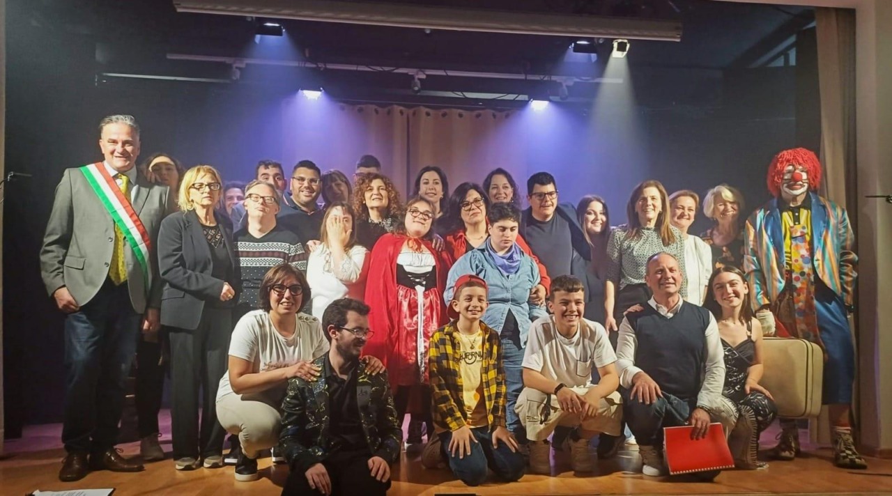 Inclusione e spettacolo: domani all’oratorio di S. Domenico Savio si svolgerà “Un palco per due”