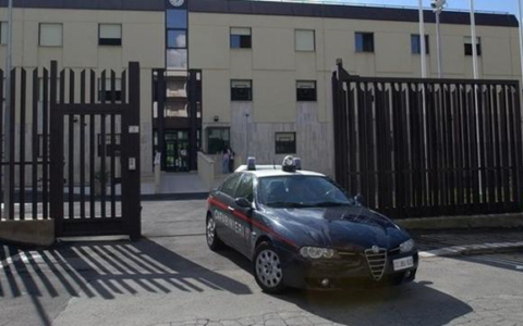 Minorenne arrestato dai Carabinieri con cocaina e crack