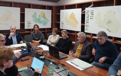 Piano di zona 2032: la commissione Urbanistica dà il via libera. Muzio: “Una soluzione per oltre 600 persone”