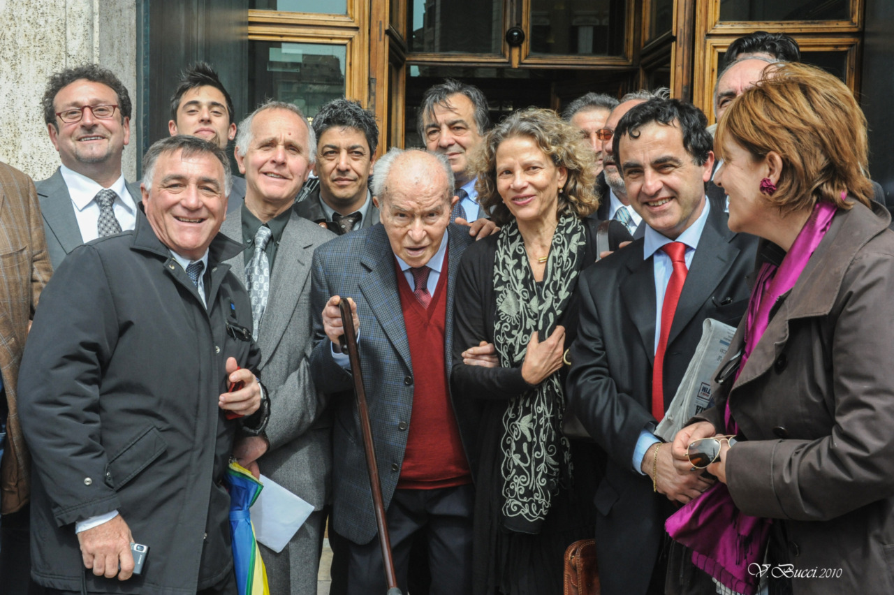 Polo Multimediale Pietro Ingrao, arricchita la documentazione con 300 nuovi reperti