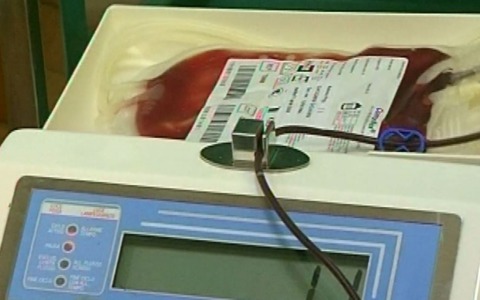 Richiesta urgente di donazioni di sangue: necessità di gruppi 0 RH negativo e A RH negativo