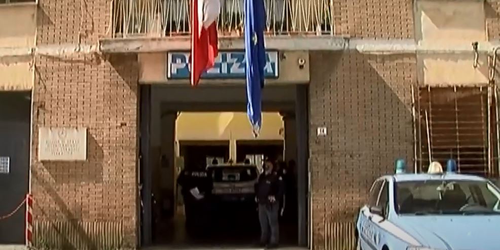 Aggressione ai poliziotti: arrestato un uomo per resistenza