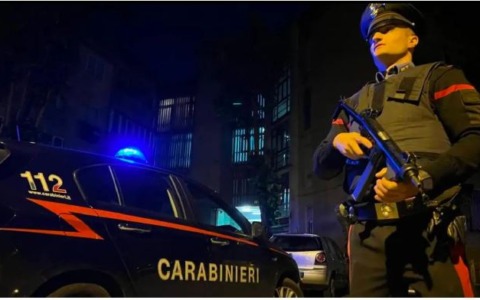 Arrestati due giovani per una truffa ai danni di un anziano