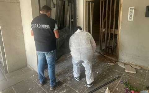 Case Arlecchino: lavori interrotti dopo le esplosioni, residenti in difficoltà