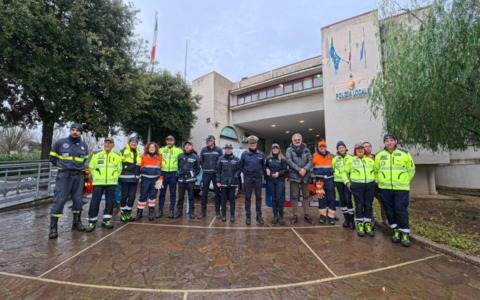 Consegnato un Pick Up alla Protezione Civile di Terracina