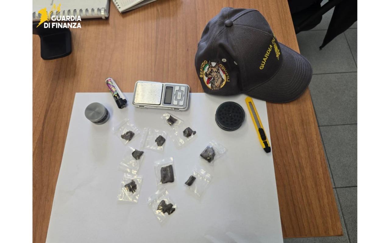 Denunciato un uomo con hashish pronto per lo spaccio a Formia