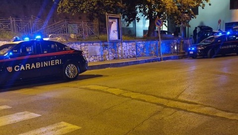 Denunciato un uomo per guida di auto rubata e possesso di arnesi da scasso