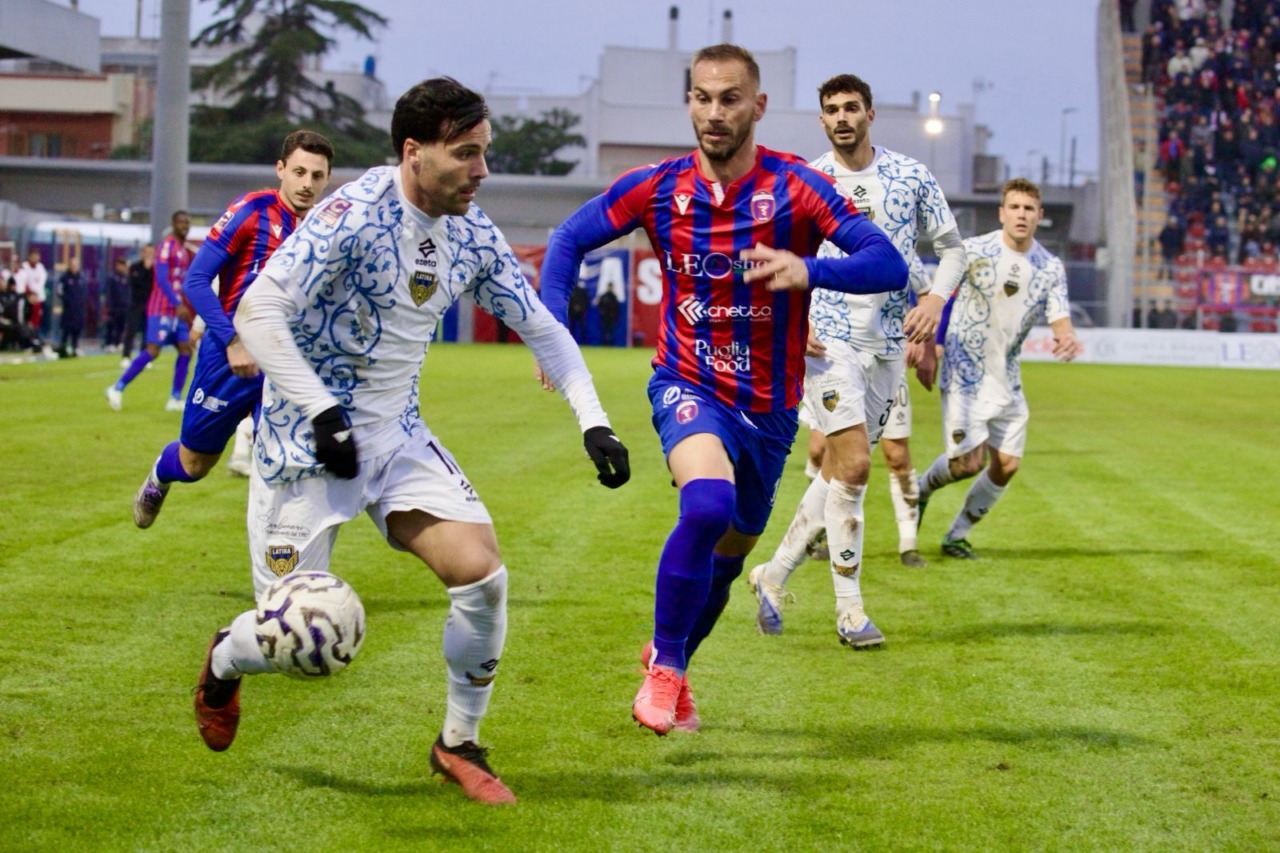 Il Latina sfida il Potenza: inizia il trittico tra Campionato e Coppa Italia