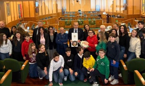 Il Presidente del Consiglio Regionale incontra i giovani di Fondi