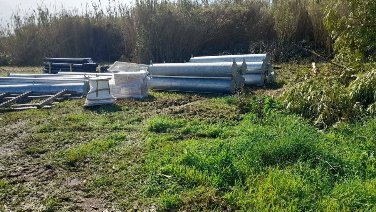 Inizio del progetto per barriere galleggianti nei canali di Terracina