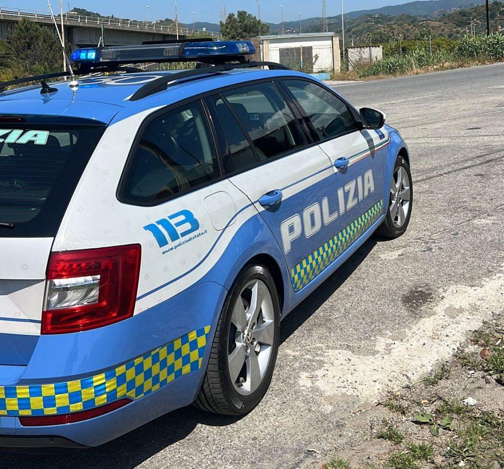 La polizia stradale di Formia interviene per salvare un minore