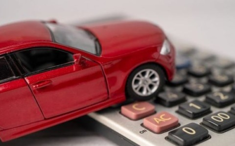 Rc Auto, aumenti significativi: +8,2% a Latina e +8% a Frosinone nel 2025