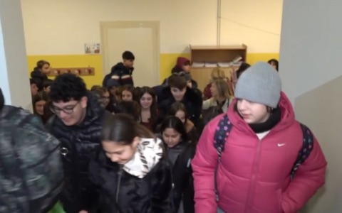 Ristrutturazione della scuola De Amicis: nuovi spazi per gli studenti
